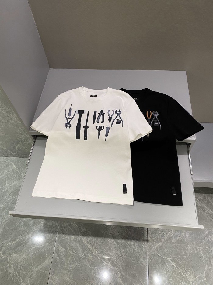 F*endi T-shirt Top Quality D17 20240422-10