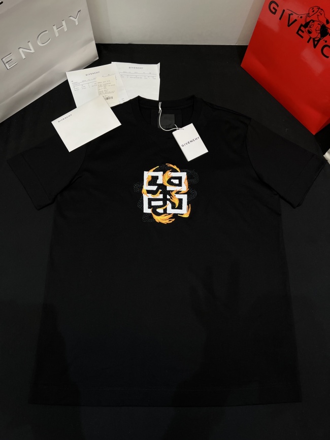 G*ivenchy T-shirt Top Quality D17 20240425-14