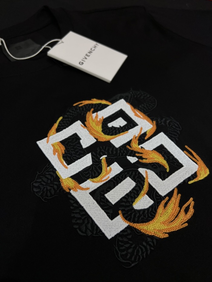 G*ivenchy T-shirt Top Quality D17 20240425-14