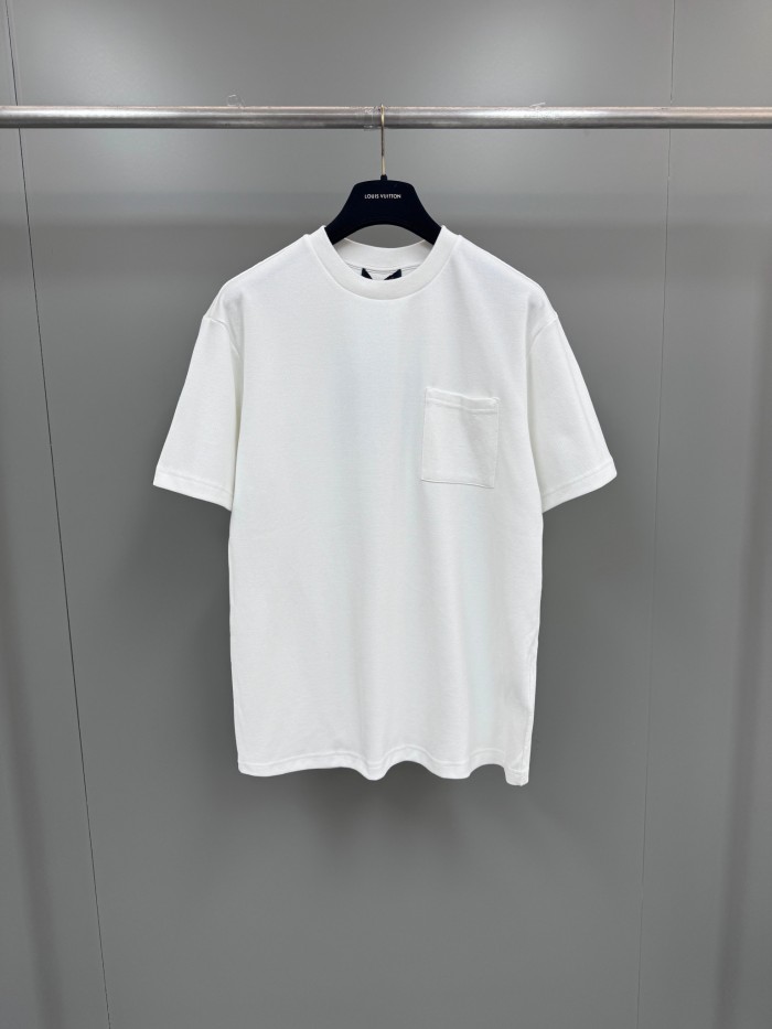 L*ouis V*uitton  T-shirt  Top Quality D17 20240425-22