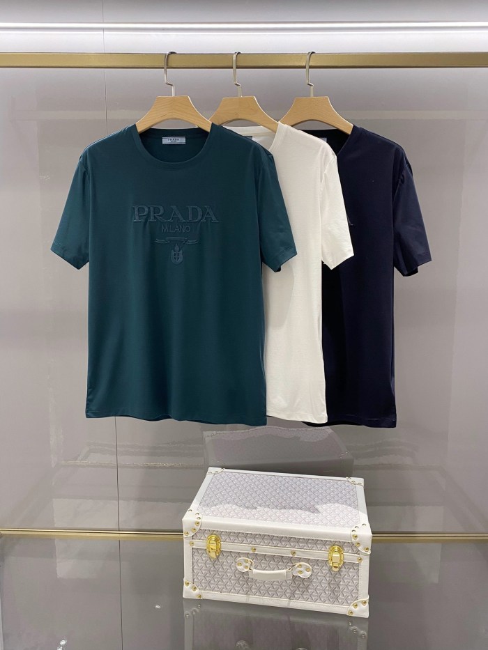 P*rada T-shirt Top Quality D17 20240425-9