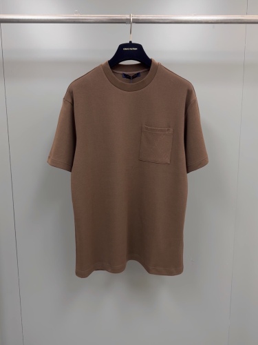 L*ouis V*uitton  T-shirt  Top Quality D17 20240425-23