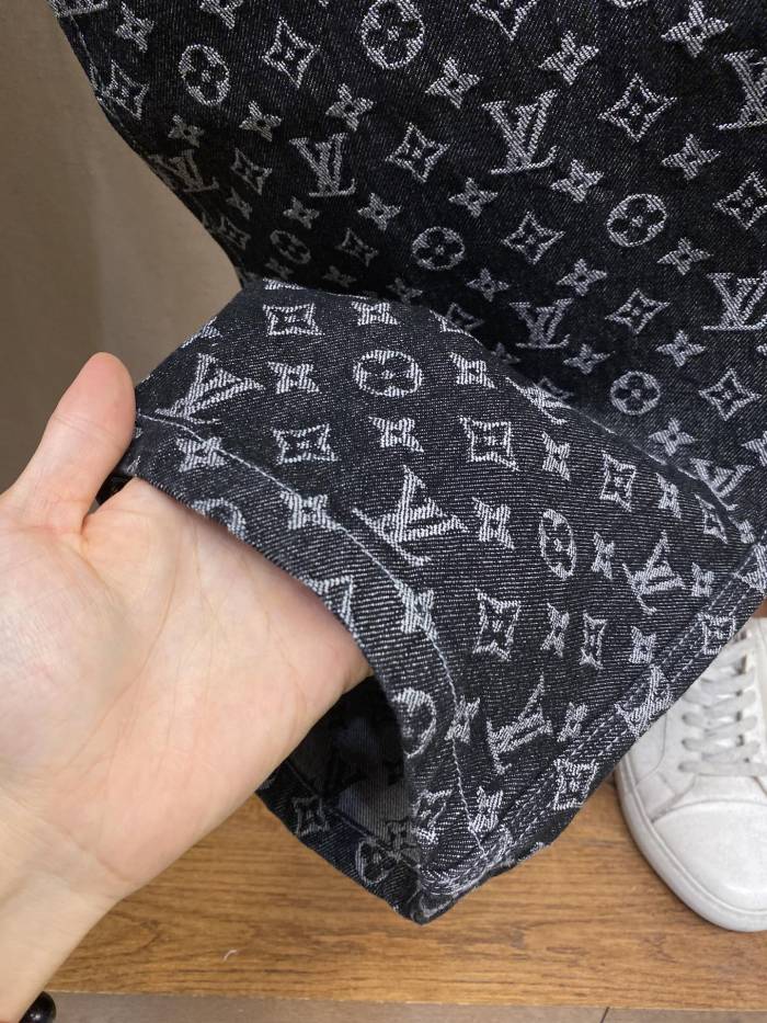 L*ouis V*uitton  Pants  Top Quality D17 20240426-21