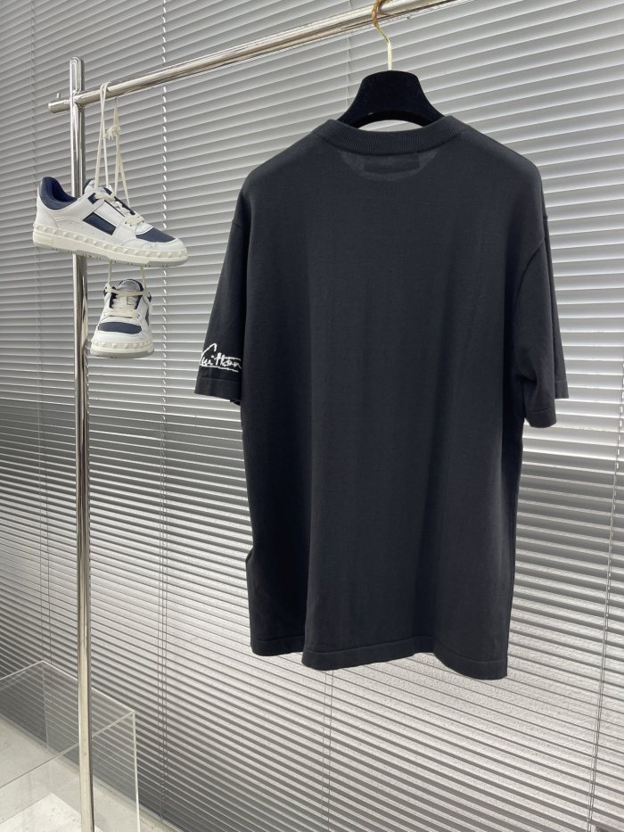 L*ouis V*uitton  T-shirt  Top Quality D17 20240427-39