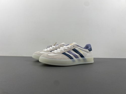 Gazelle Indoor White Preloved Ink  IG1643