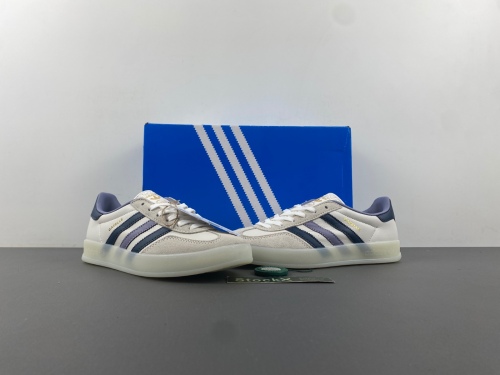 Gazelle Indoor White Preloved Ink  IG1643