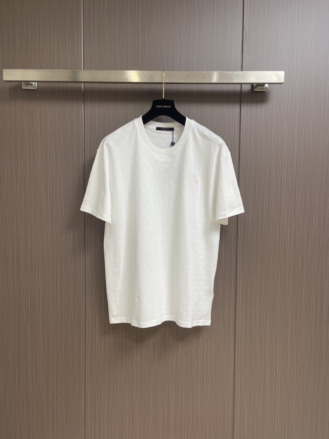 L*ouis V*uitton  T-shirt  Top Quality D17 20240430-26