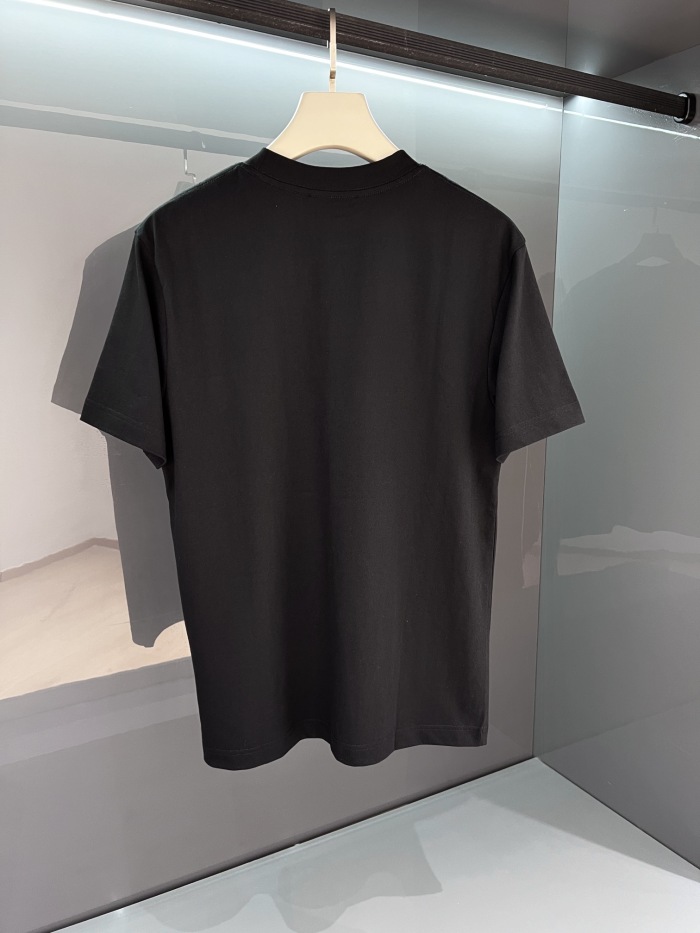 P*rada T-shirt Top Quality D17 20240501-6