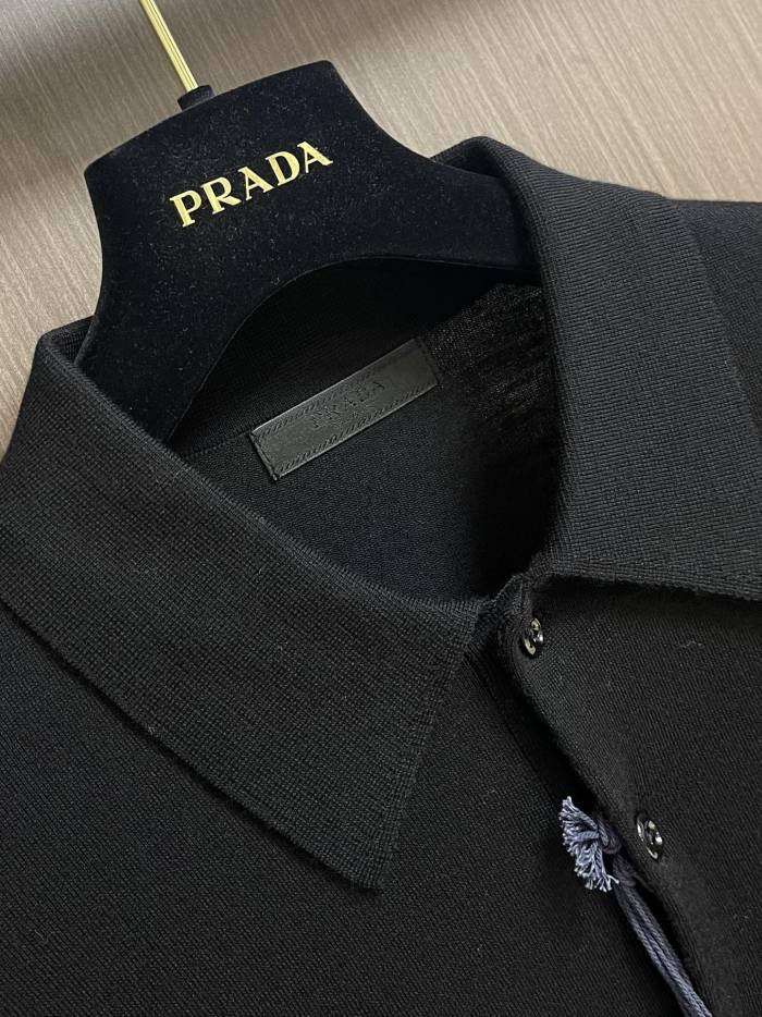 P*rada T-shirt Top Quality D17 20240430-30
