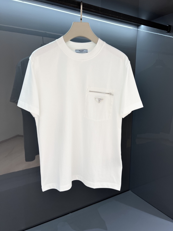 P*rada T-shirt Top Quality D17 20240501-6