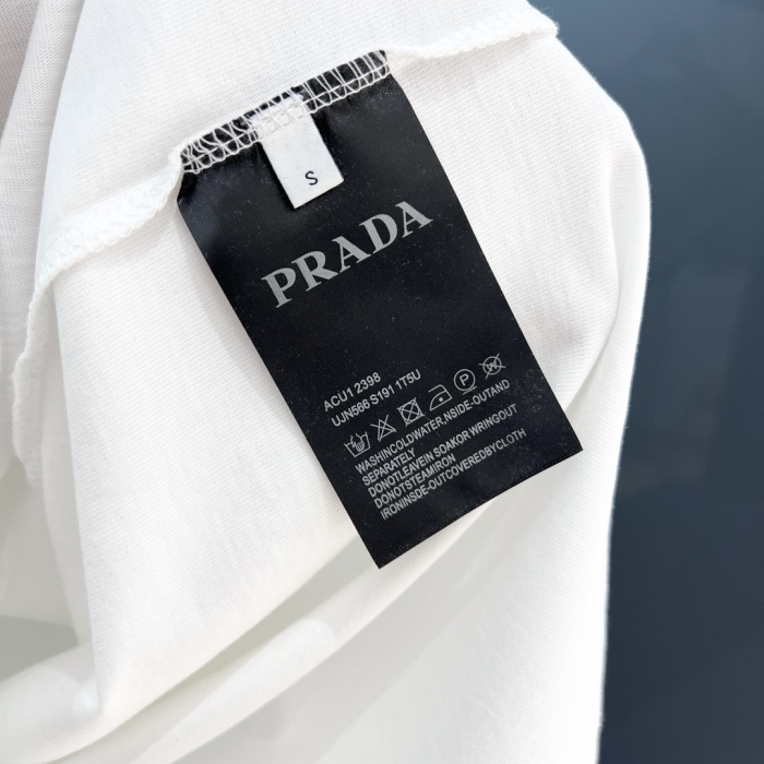 P*rada T-shirt Top Quality D17 20240501-28