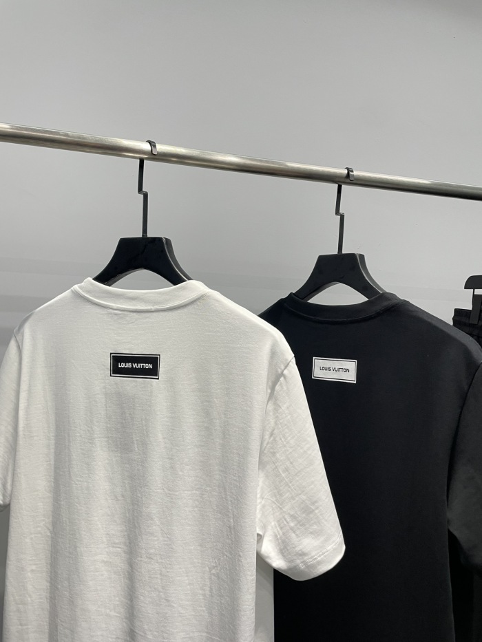 L*ouis V*uitton  T-shirt  Top Quality D17 20240502-6