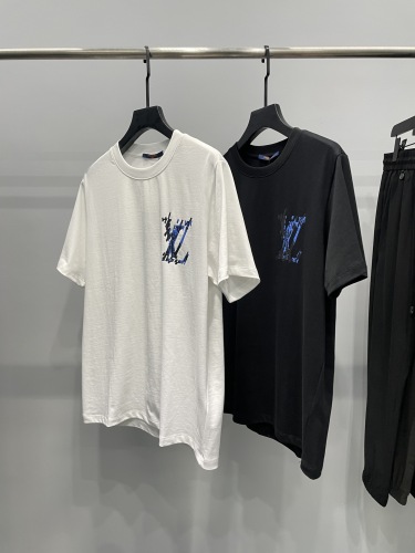 L*ouis V*uitton  T-shirt  Top Quality D17 20240502-6