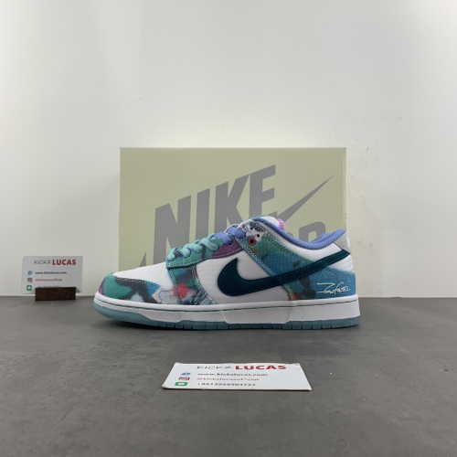 SB Dunk Low Futura Laboratories Bleached Aqua  HF6061-400