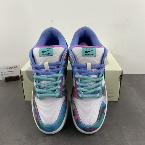 SB Dunk Low Futura Laboratories Bleached Aqua  HF6061-400