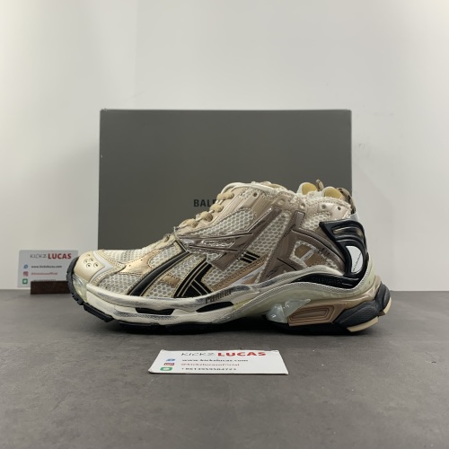 B*alenciaga runner AM 20240505
