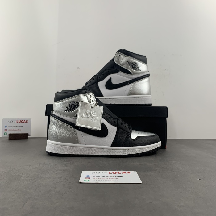 Air Jordan 1 Retro High Silver Toe  CD0461-001