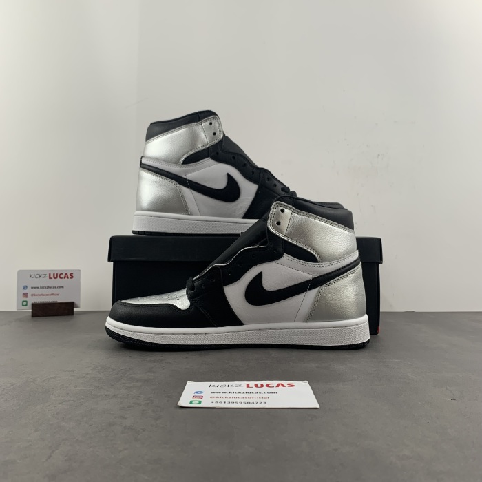 Air Jordan 1 Retro High Silver Toe  CD0461-001