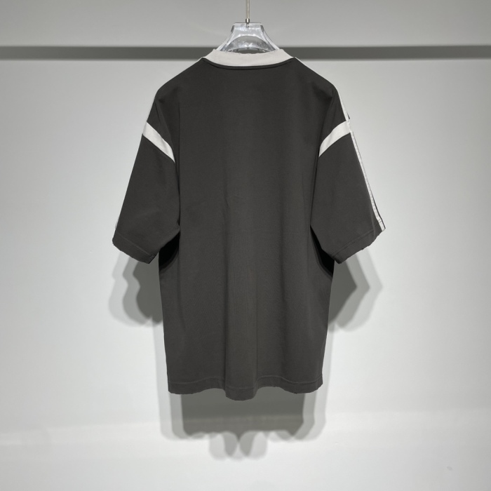 B*alenciaga sweater Top Quality D17 20240506-29