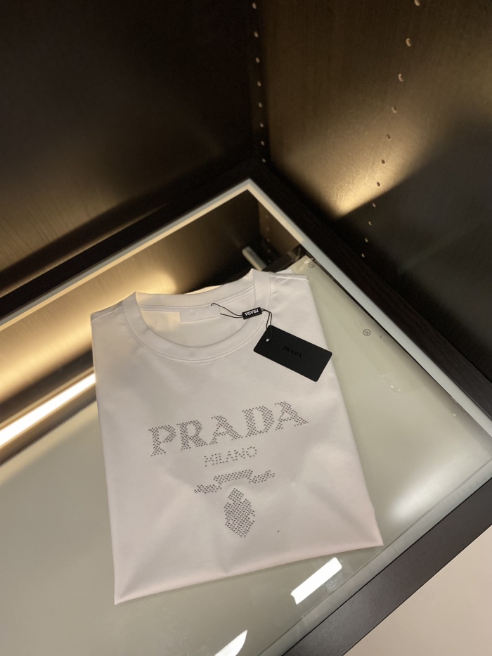 P*rada T-shirt Top Quality D17 20240507-12