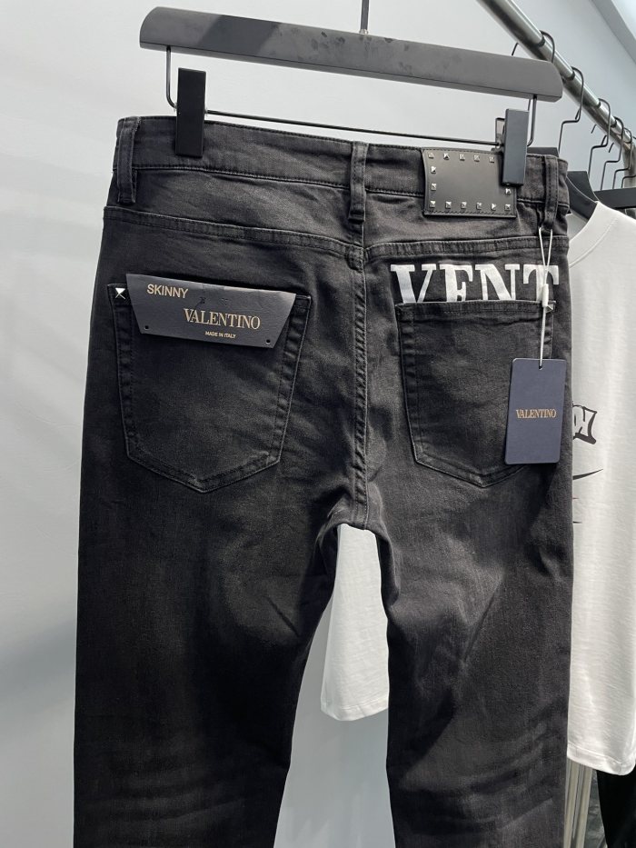 V*alentino Pants Top Quality D17 20240506-38