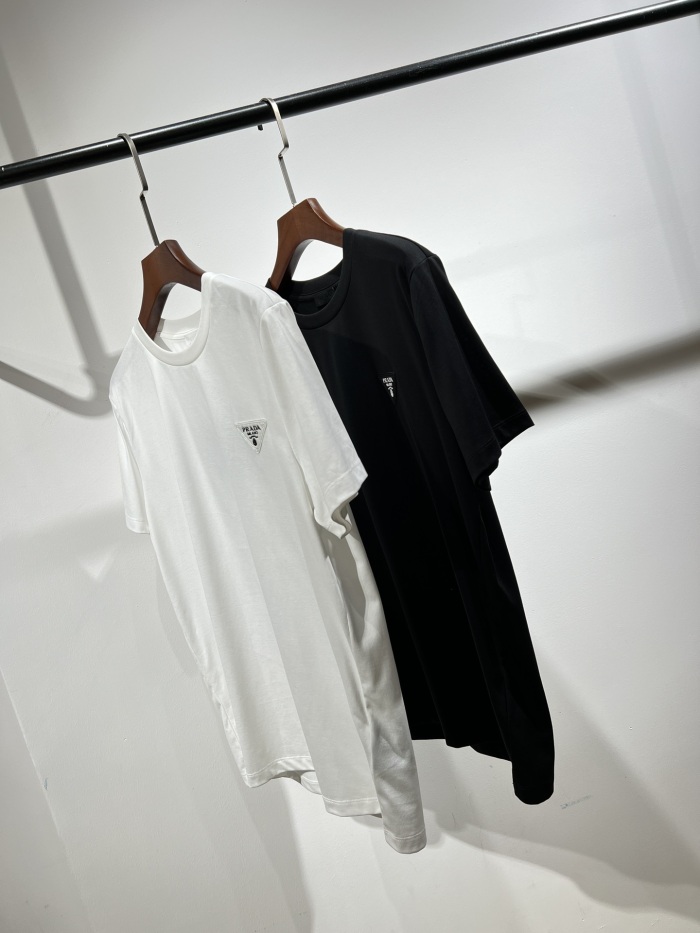 P*rada T-shirt Top Quality D17 20240507-25