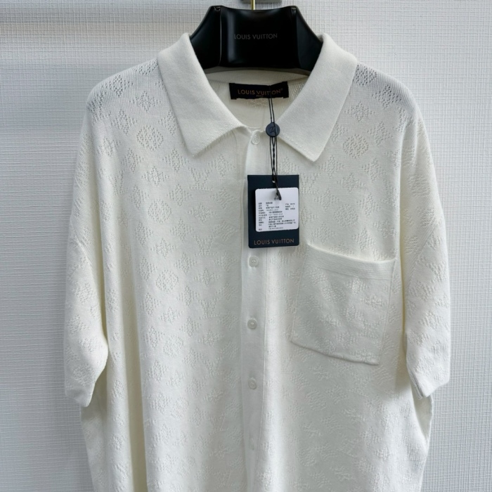 L*ouis V*uitton  T-shirt  Top Quality D17 20240506-6