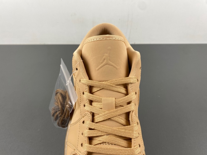 Air Jordan 1 Low SE Sand  FZ3972-294