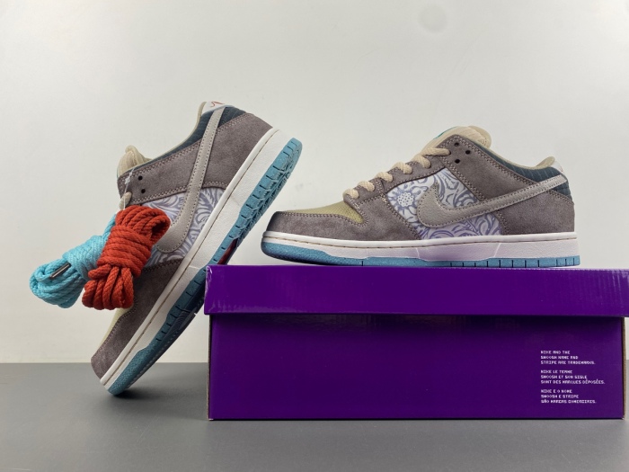 SB Dunk Low Big Money Savings  FZ3129-200
