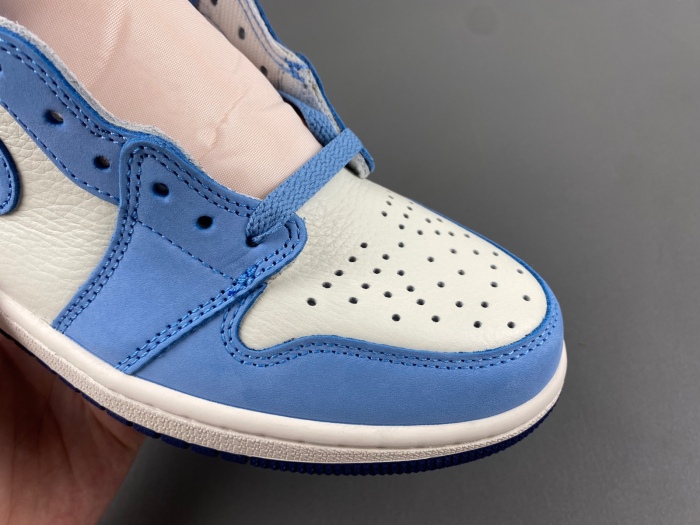 Air Jordan 1 High OG First in Flight  FD2596-400