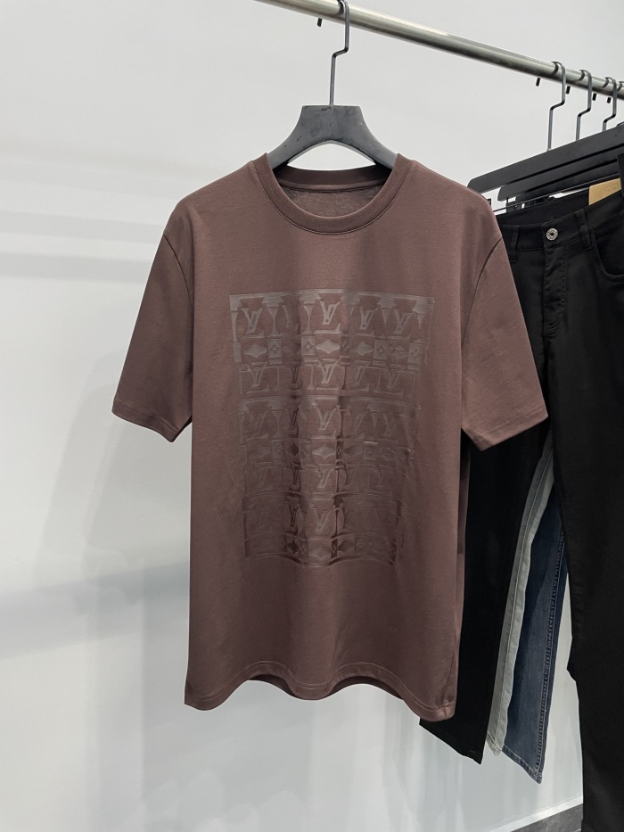 L*ouis V*uitton  T-shirt  Top Quality D17 20240511-36