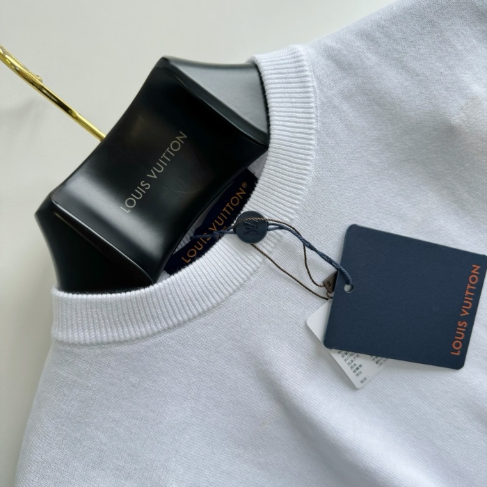 L*ouis V*uitton  T-shirt  Top Quality D17 20240511-31