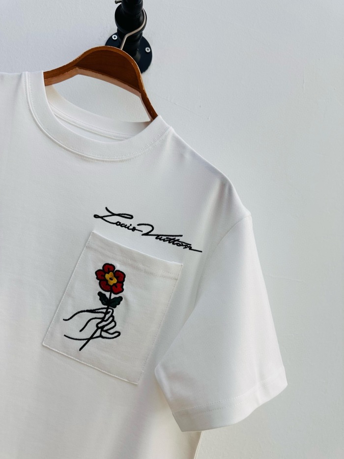 L*ouis V*uitton  T-shirt  Top Quality D17 20240511-4
