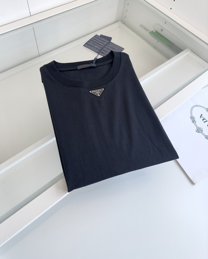P*rada T-shirt Top Quality D17 20240512-9