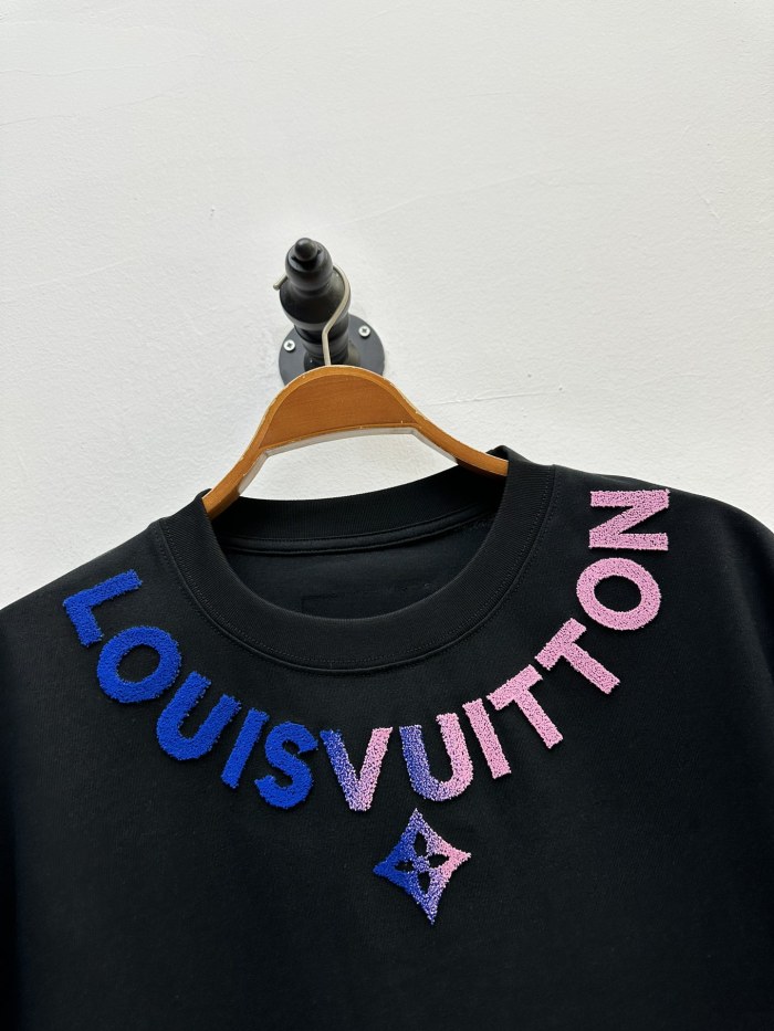 L*ouis V*uitton  T-shirt  Top Quality D17 20240511-2