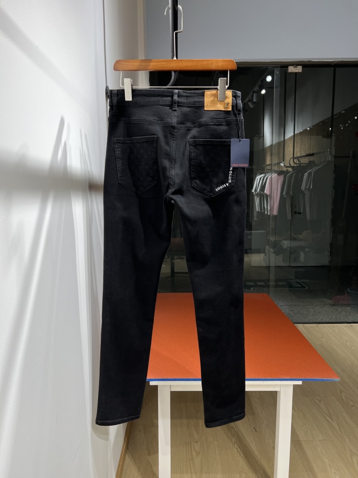 L*ouis V*uitton  Pants  Top Quality D17 20240517-30