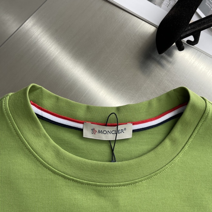 M*oncler T-shirt Top Quality D17 20240516-21