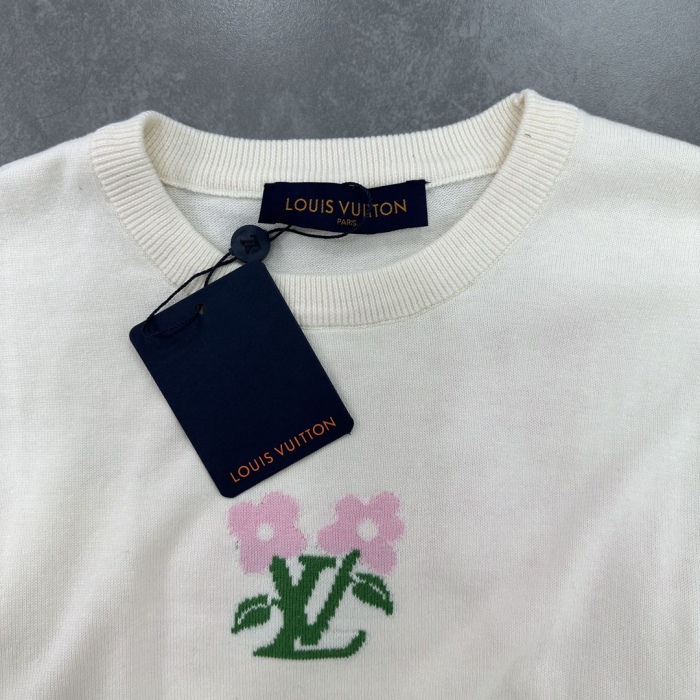 L*ouis V*uitton  T-shirt  Top Quality D17 20240518-8