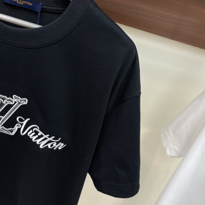 L*ouis V*uitton  T-shirt  Top Quality D17 20240516-40
