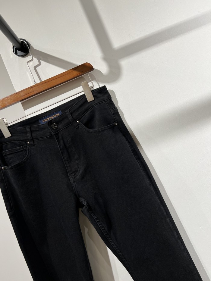 L*ouis V*uitton  Pants  Top Quality D17 20240517-30