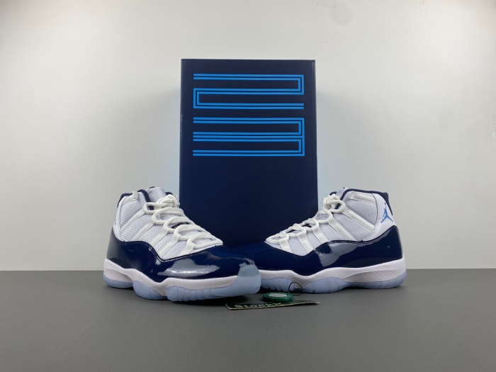 Air Jordan 11 Retro UNC Win Like 82 378037-123