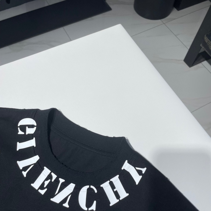 G*ivenchy T-shirt Top Quality D17 20240514-3