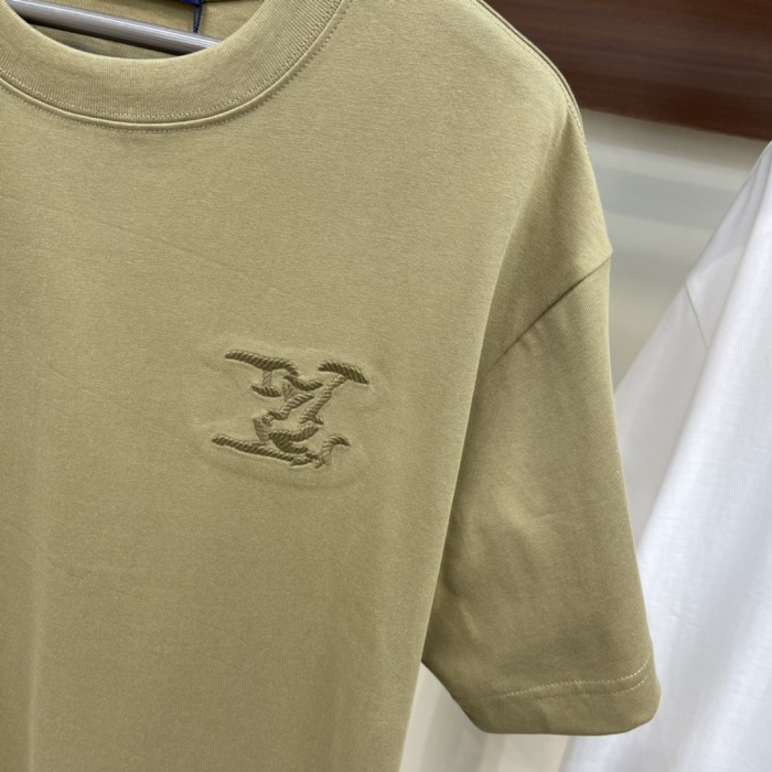 L*ouis V*uitton  T-shirt  Top Quality D17 20240516-37