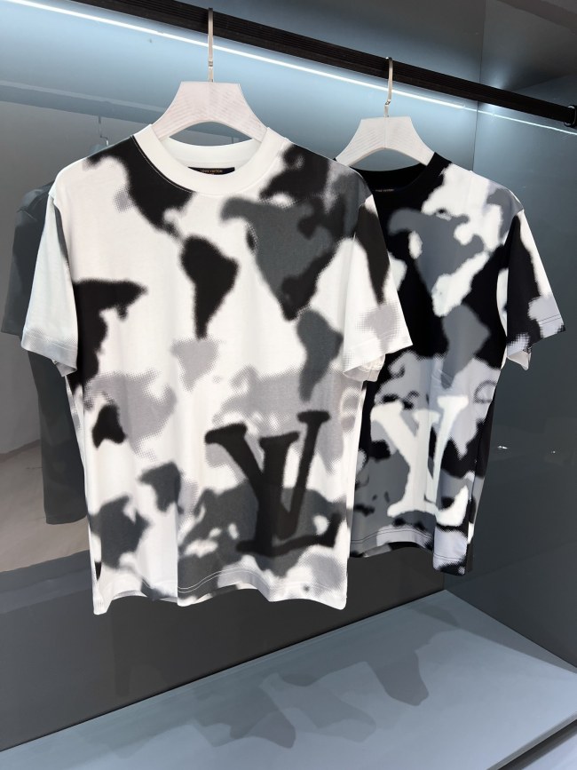 L*ouis V*uitton  T-shirt  Top Quality D17 20240514-23
