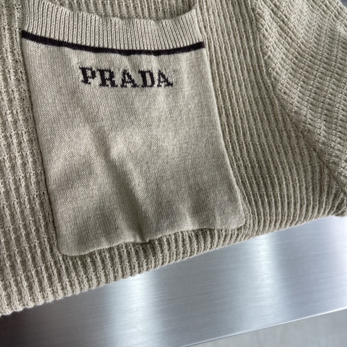 P*rada T-shirt Top Quality D17 20240516-11
