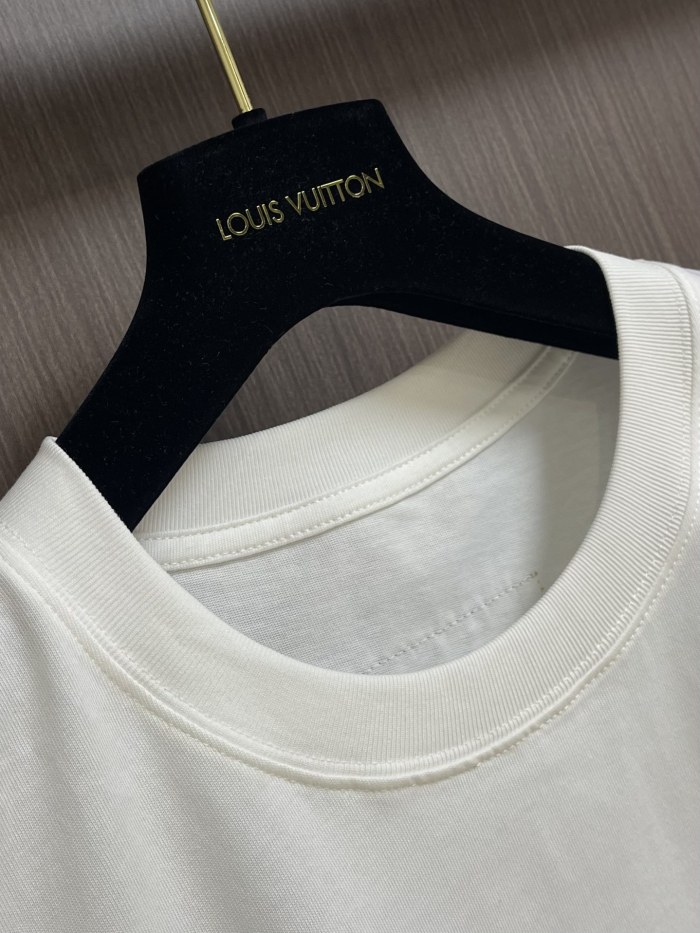L*ouis V*uitton  T-shirt  Top Quality D17 20240520-19