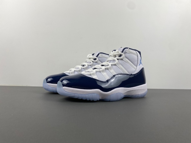 Air Jordan 11 Retro UNC Win Like 82 378037-123