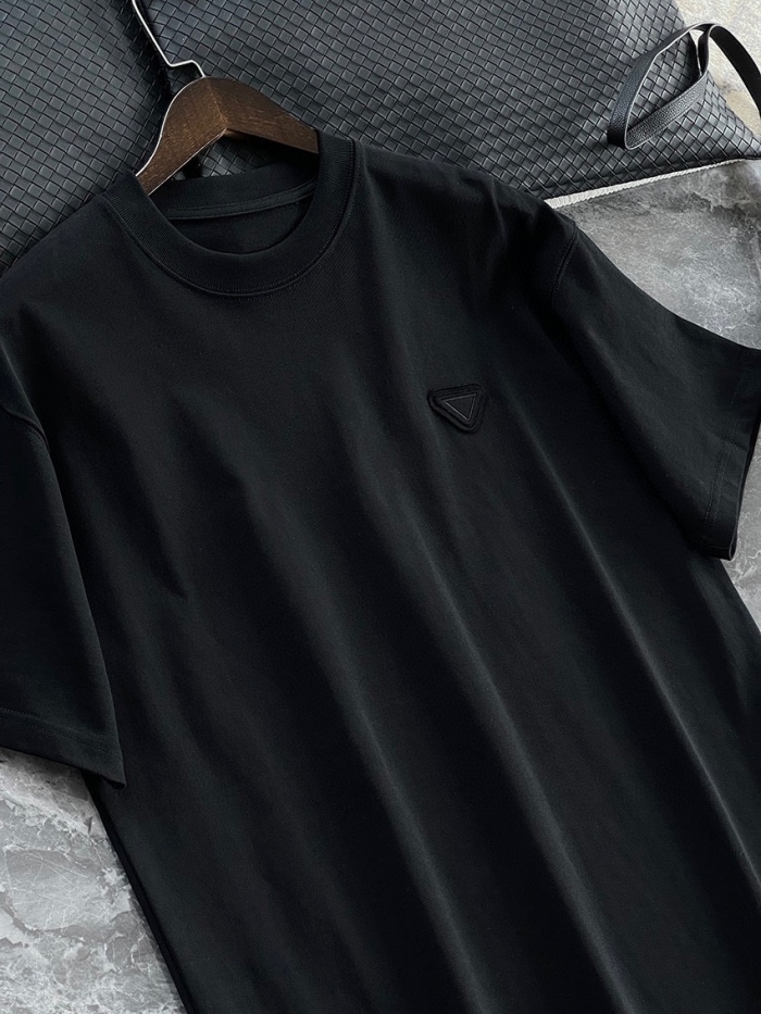 P*rada T-shirt Top Quality D17 20240519-9