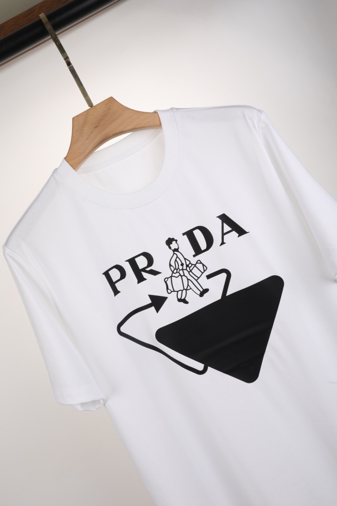 P*rada T-shirt Top Quality D17 20240518-37