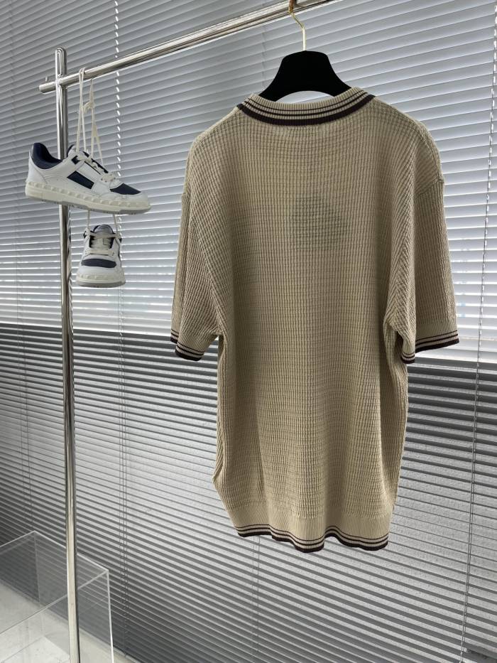 P*rada T-shirt Top Quality D17 20240516-11